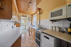 Photo 15- click for photo gallery